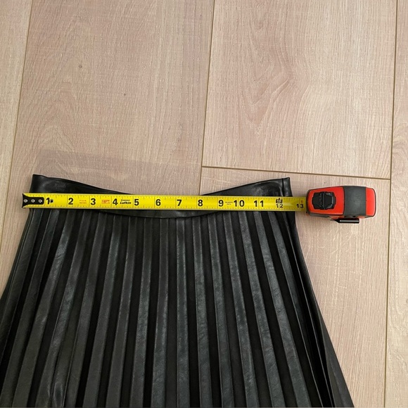 J. Crew Faux-leather Pleated MIDI Skirt - Picture 4 of 4